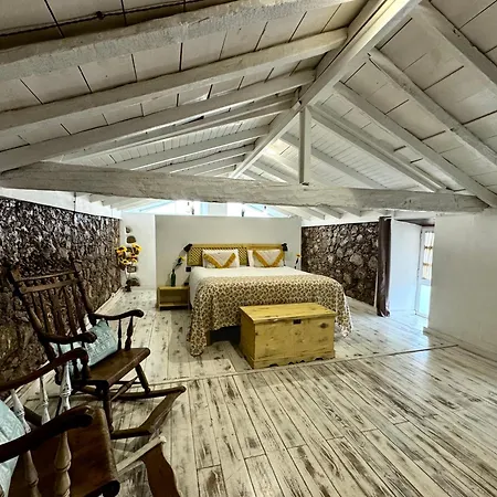 Casa Antigua Feriehus *